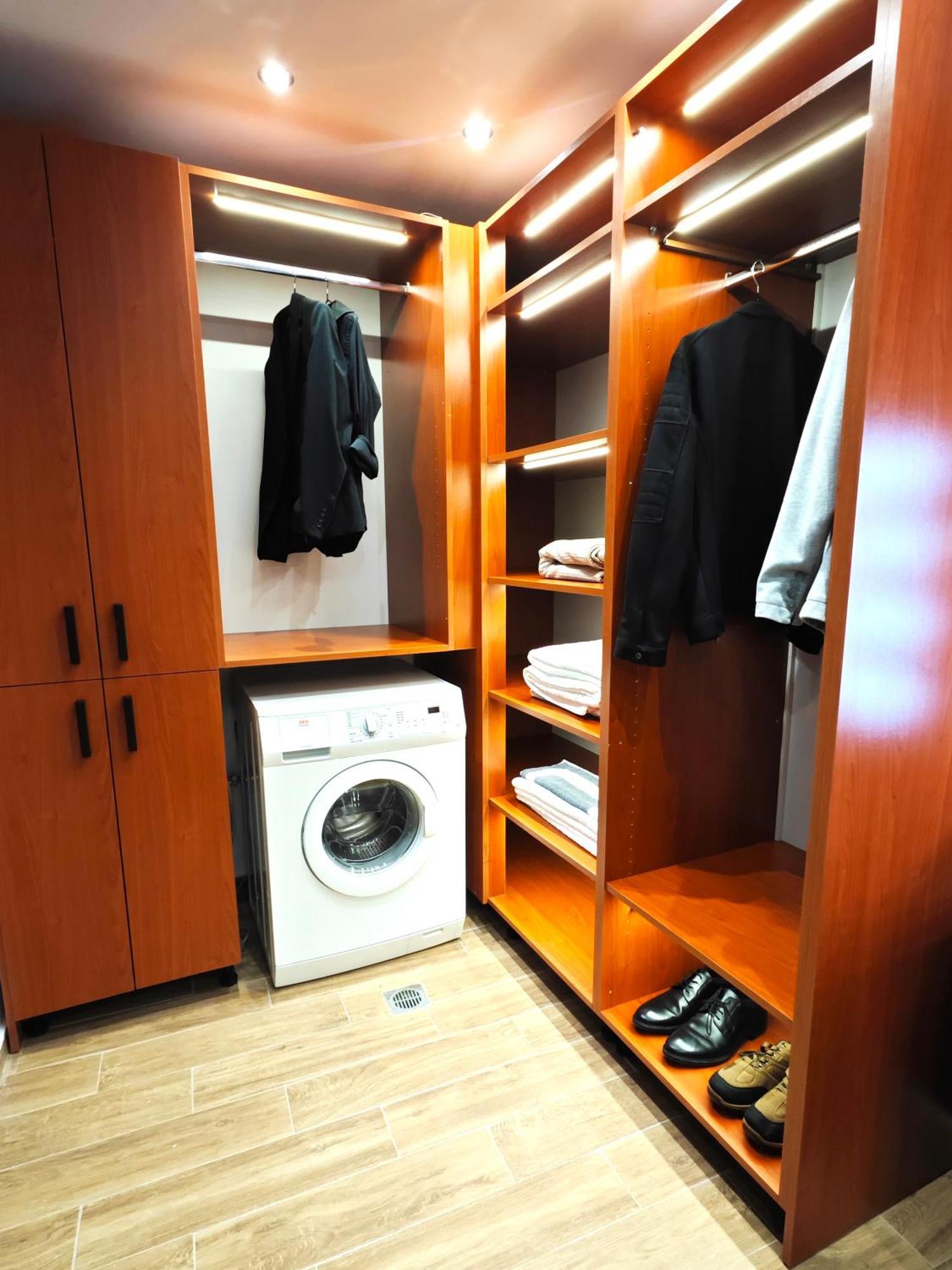 The Skeptic Appartement *